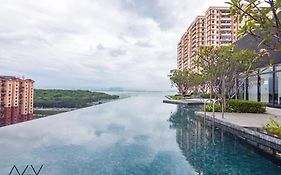 Urban Suites, Spectre Collection By Stellar Alv